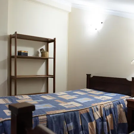 Casa Espacosa Em - Ilha Terceira * Angra do Heroísmo