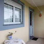 Casa Espacosa Em - Ilha Terceira 아파트 앙그라두에루이스무