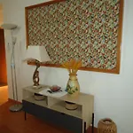 Casa Espacosa Em - Ilha Terceira 아파트 앙그라두에루이스무