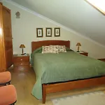 Casa Espacosa Em - Ilha Terceira * 앙그라두에루이스무