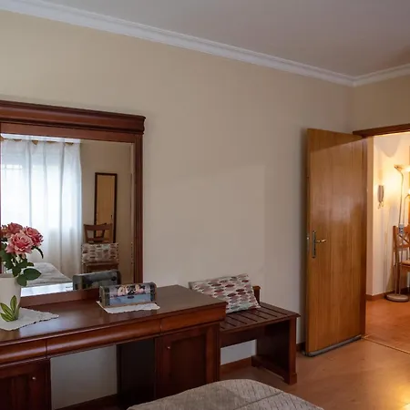 Casa Espaçosa Perto De Angra Appartement Angra do Heroísmo