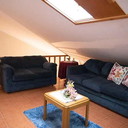 Casa Espacosa Em - Ilha Terceira Angra do Heroismo