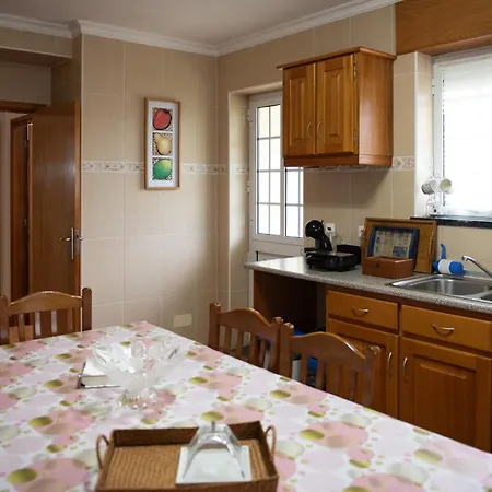 Casa Espacosa Em - Ilha Terceira *