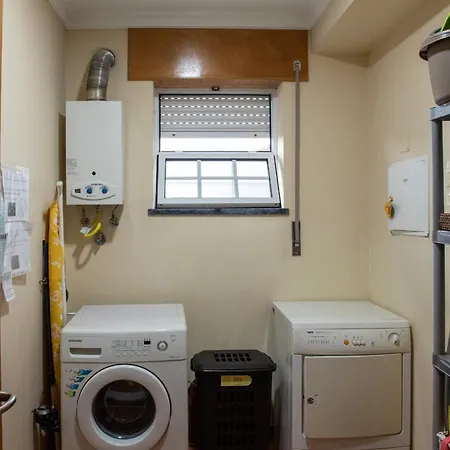 Casa Espacosa Em - Ilha Terceira Apartment *