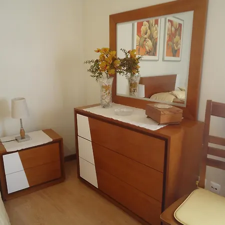 Casa Espacosa Em - Ilha Terceira 아파트 *