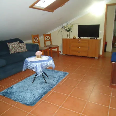 Casa Espaçosa Em - Ilha Terceira Apartamento