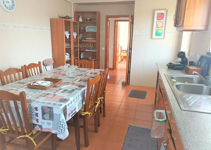 Casa Espacosa Em - Ilha Terceira *