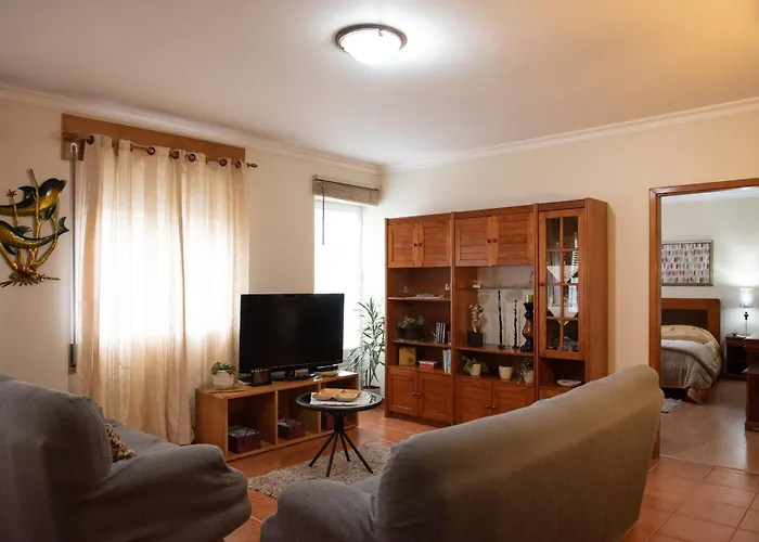 Casa Espacosa Em - Ilha Terceira