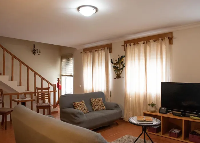 Casa Espacosa Em - Ilha Terceira アパート *